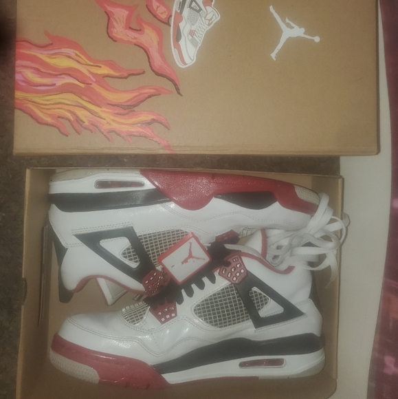 Jordan Retro 4 fire 🔥 mens size 10 - Picture 12 of 15